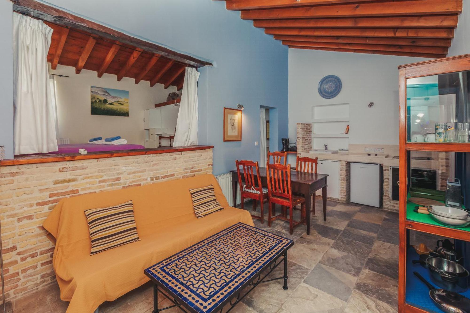 Archondia House - Holiday Apartments With Pool Kalavasos Exterior foto